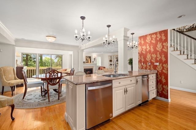 30 Spoon Way 30, North Reading, MA 01864