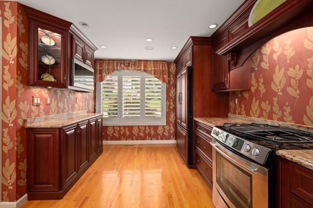 30 Spoon Way 30, North Reading, MA 01864