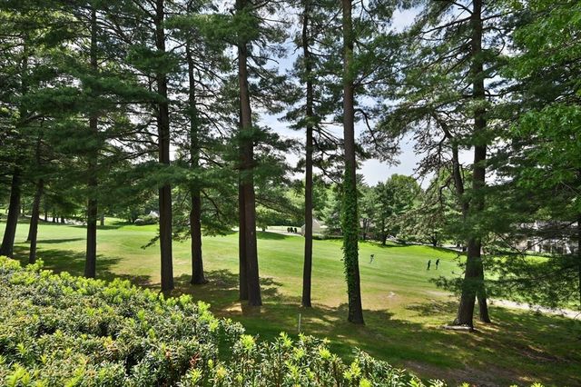 30 Spoon Way 30, North Reading, MA 01864