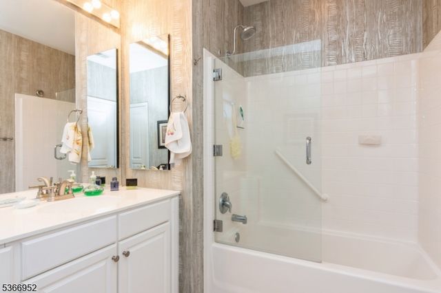 8202 Westover Way 8202, Franklin Twp., NJ 08873