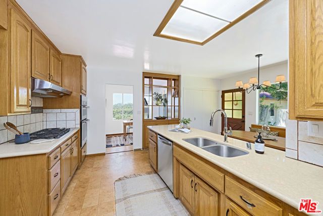 26554 Basswood Avenue, Rancho Palos Verdes, CA 90275