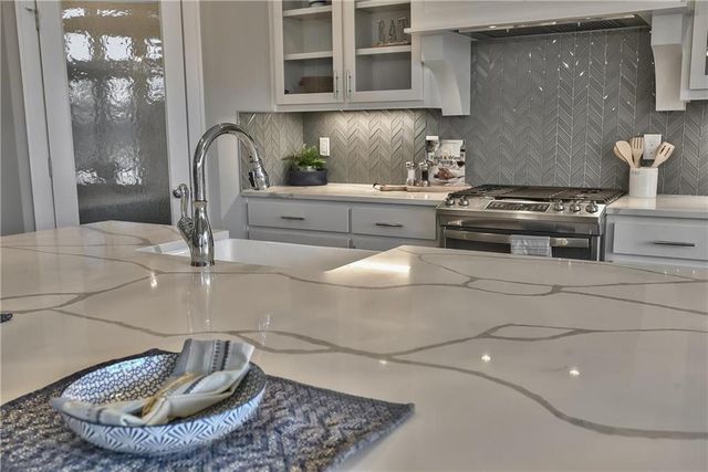 2284 Wabash Street, Olathe, KS 66061