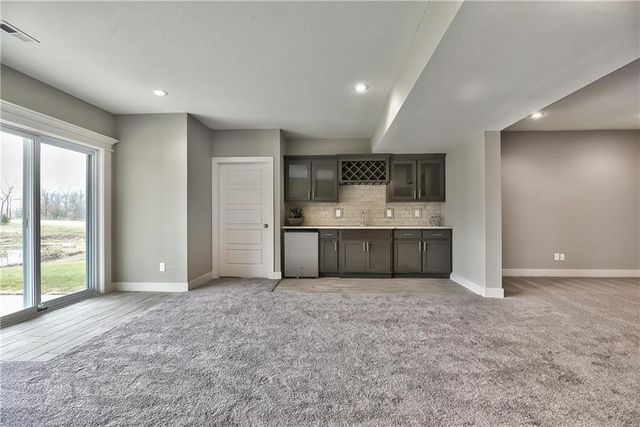 2284 Wabash Street, Olathe, KS 66061