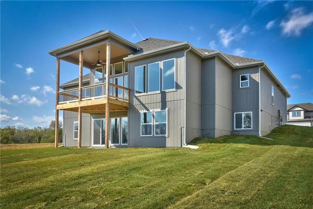 2284 Wabash Street, Olathe, KS 66061