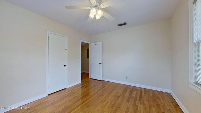 1261 BELMONT Terrace 2, Jacksonville, FL 32207
