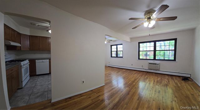 220-30 64th Avenue 3 Fl, Bayside, NY 11364