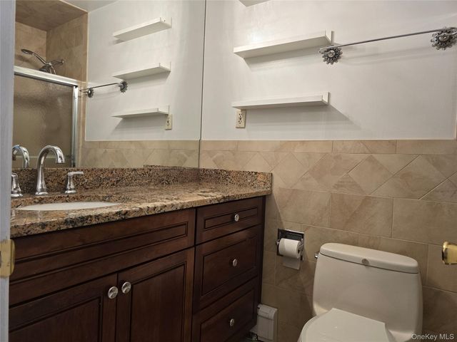 220-30 64th Avenue 3 Fl, Bayside, NY 11364