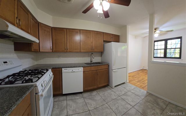 220-30 64th Avenue 3 Fl, Bayside, NY 11364