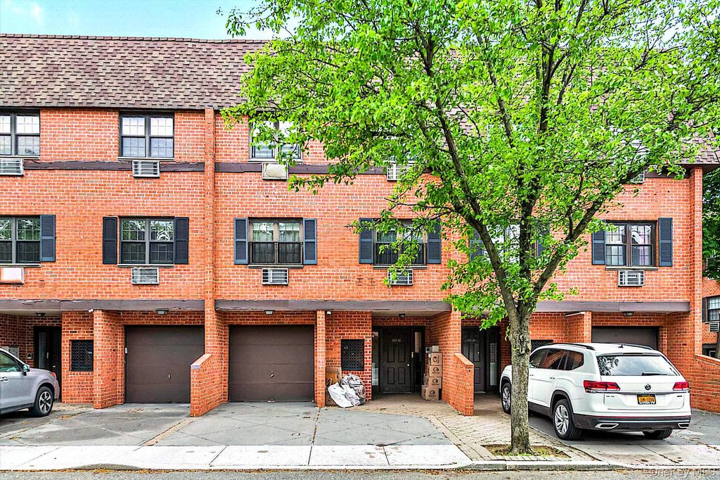 220-30 64th Avenue 3 Fl, Bayside, NY 11364