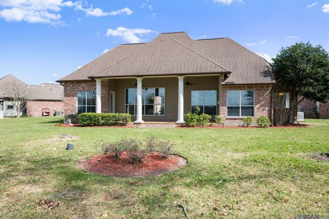 17702 Shady Path Ct, Baton Rouge, LA 70816