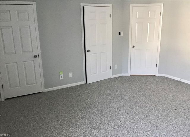 4035 Oak Moss CT, Chesapeake, VA 23321