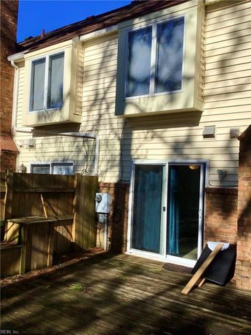 4035 Oak Moss CT, Chesapeake, VA 23321