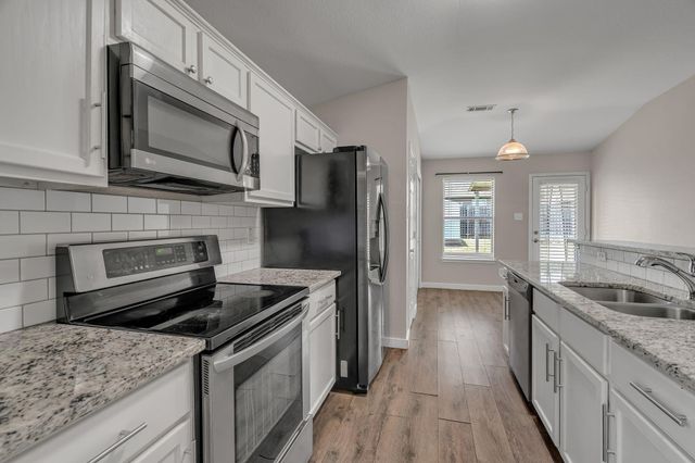 3920 Cane River Road, Fort Worth, TX 76244