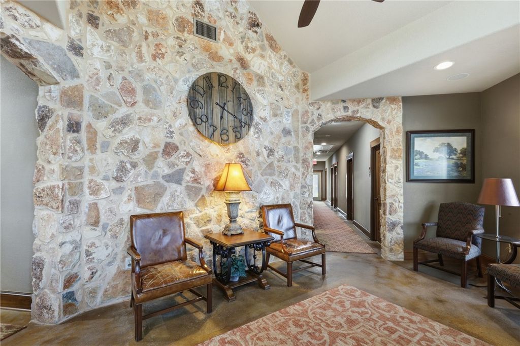 6750 Victoria Avenue, College Station, TX 77845 — photo 3
