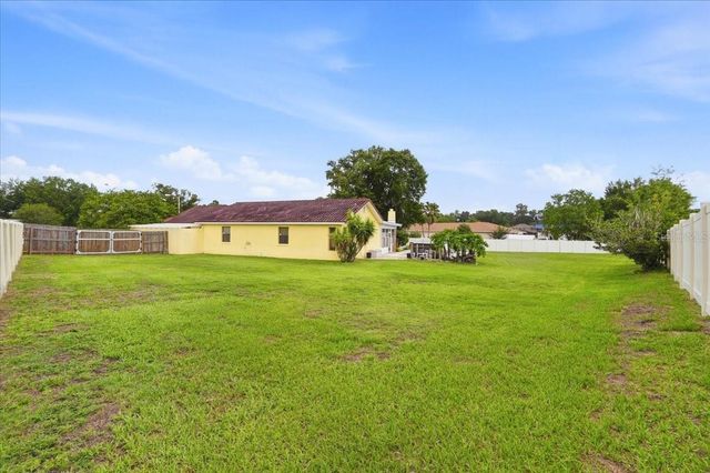 7026 WILLOW RUN LOOP, Lakeland, FL 33813