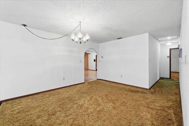 7026 WILLOW RUN LOOP, Lakeland, FL 33813