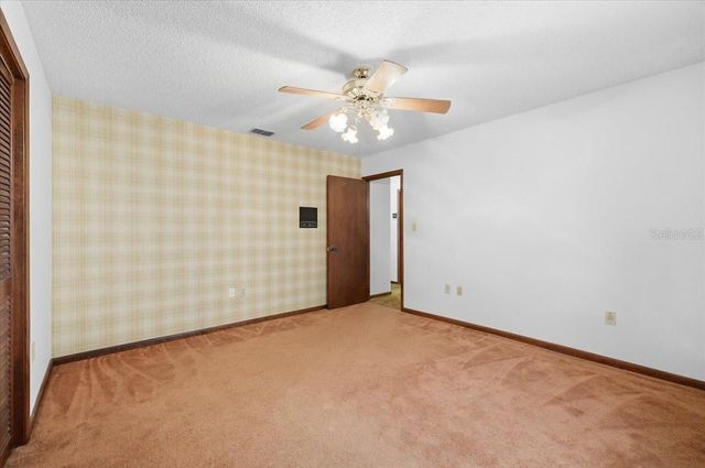 7026 WILLOW RUN LOOP, Lakeland, FL 33813