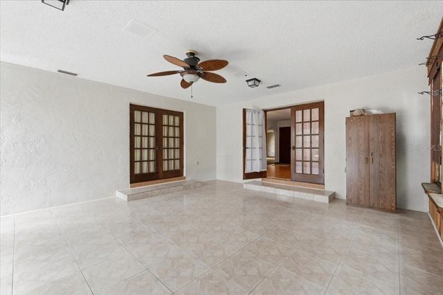 7026 WILLOW RUN LOOP, Lakeland, FL 33813