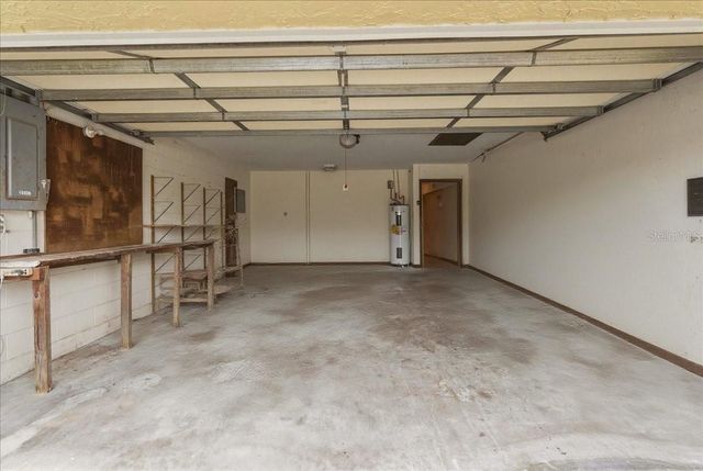 7026 WILLOW RUN LOOP, Lakeland, FL 33813