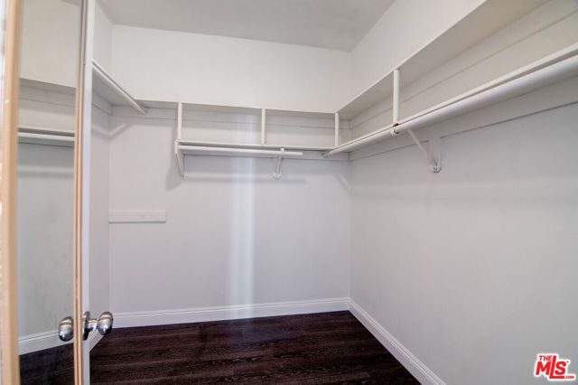 1101 Rexford Drive 302, Los Angeles, CA 90035