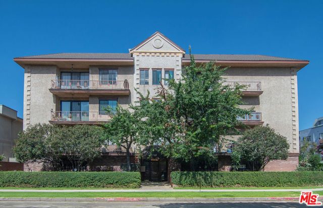 1101 Rexford Drive 302, Los Angeles, CA 90035