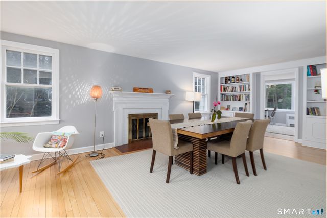 14 Giles Street, Hamden, CT 06517