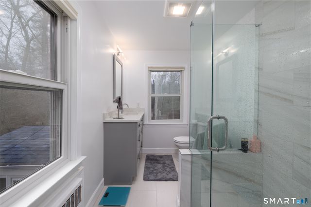 14 Giles Street, Hamden, CT 06517