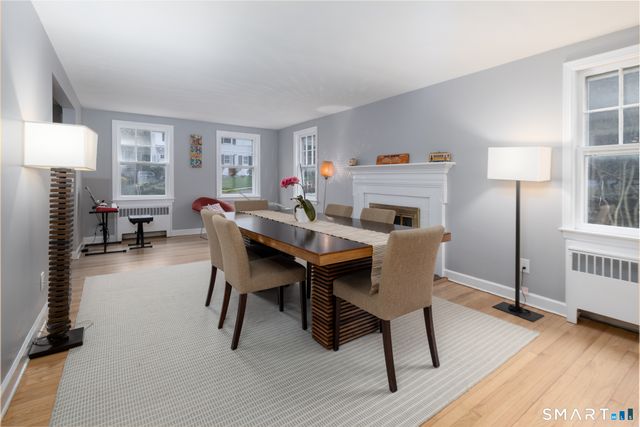 14 Giles Street, Hamden, CT 06517