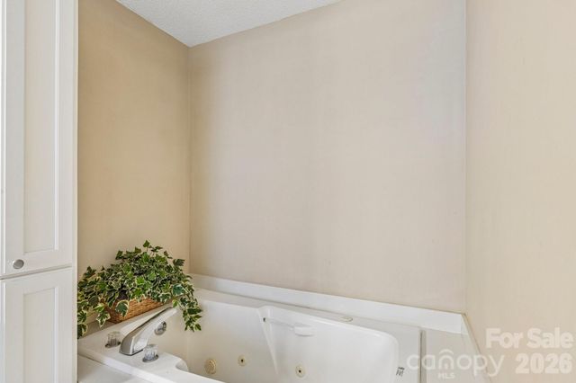 203 Royal Avenue, Albemarle, NC 28001