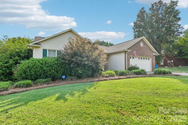 203 Royal Avenue, Albemarle, NC 28001