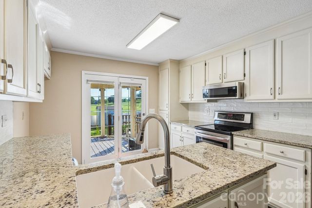 203 Royal Avenue, Albemarle, NC 28001