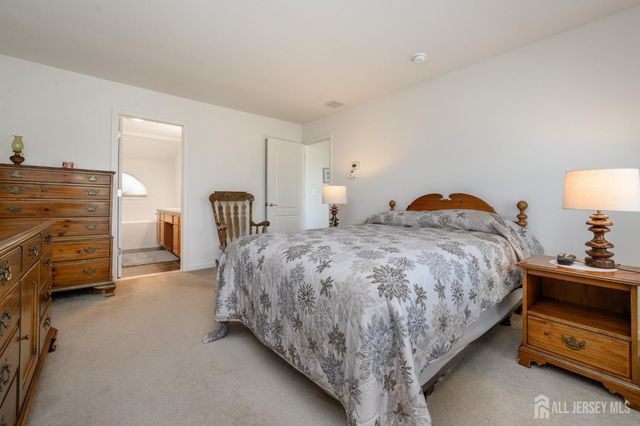 21 Catalina Avenue, Barnegat, NJ 08005