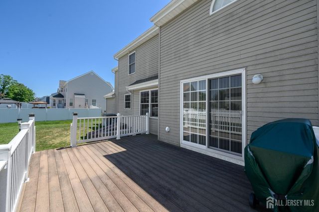 21 Catalina Avenue, Barnegat, NJ 08005