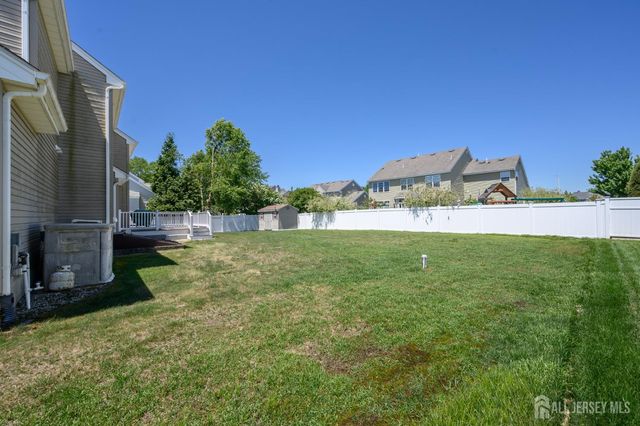 21 Catalina Avenue, Barnegat, NJ 08005