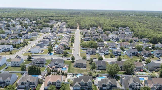 21 Catalina Avenue, Barnegat, NJ 08005