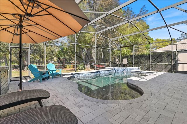 4240 CALEDONIA AVENUE, Apopka, FL 32712