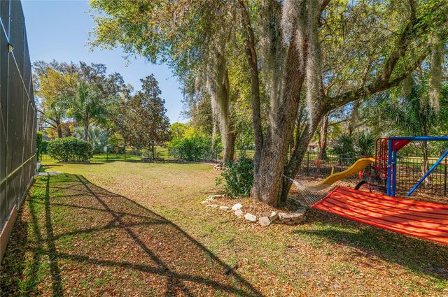 4240 CALEDONIA AVENUE, Apopka, FL 32712