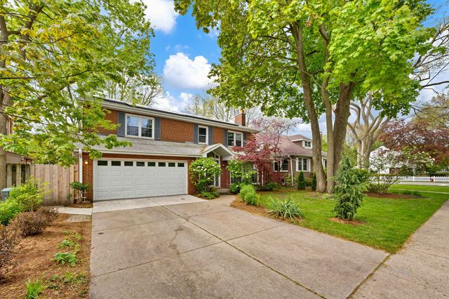 2500 Simpson Street, Evanston, IL 60201