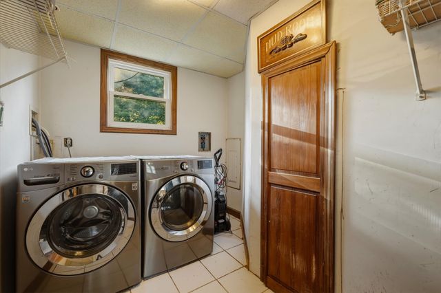 55 Meixsell Road, Huntington, WV 25704