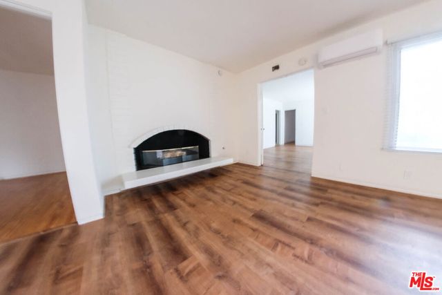 7758 W 91st Street 2, Playa Del Rey, CA 90293