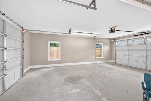 836 Winding Grove Lane, Loganville, GA 30052