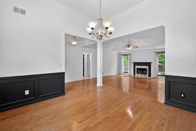 836 Winding Grove Lane, Loganville, GA 30052