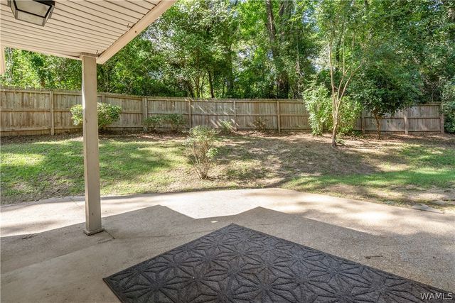 4809 Northwood Lake E, Northport, AL 35473