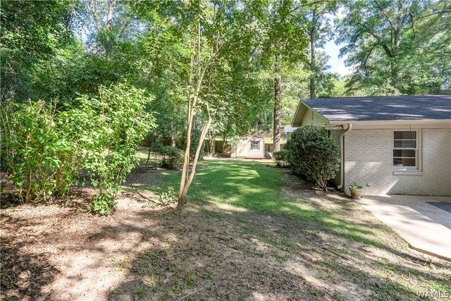 4809 Northwood Lake E, Northport, AL 35473