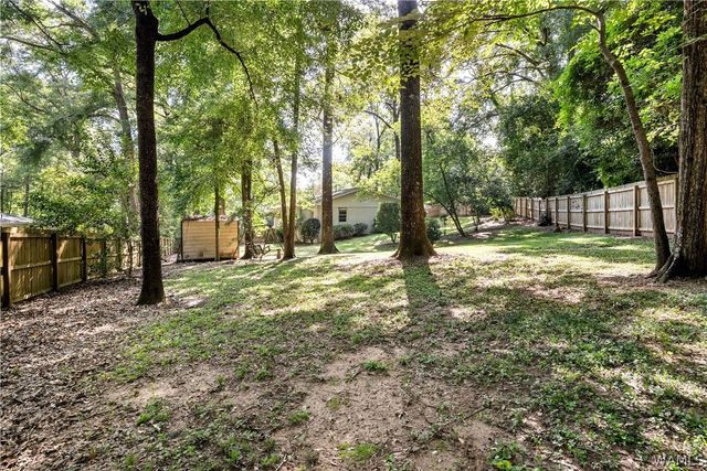 4809 Northwood Lake E, Northport, AL 35473