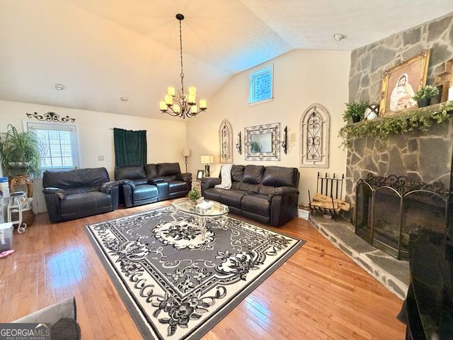 240 Ray Street, Tallapoosa, GA 30176