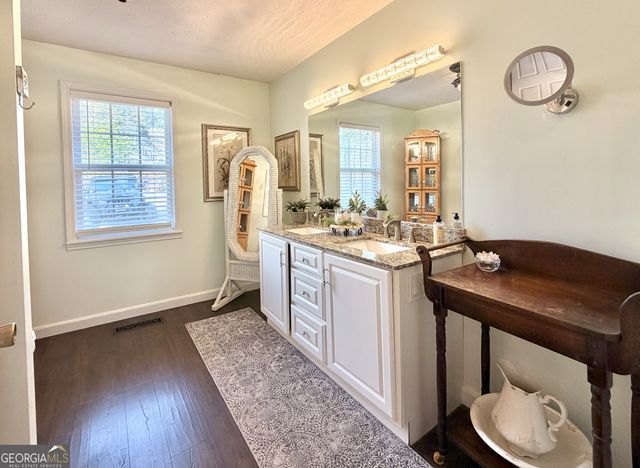 240 Ray Street, Tallapoosa, GA 30176