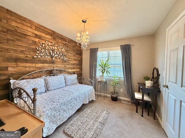 240 Ray Street, Tallapoosa, GA 30176