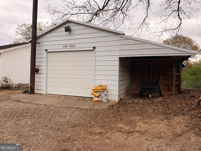 240 Ray Street, Tallapoosa, GA 30176