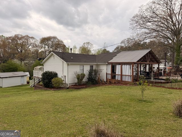 240 Ray Street, Tallapoosa, GA 30176